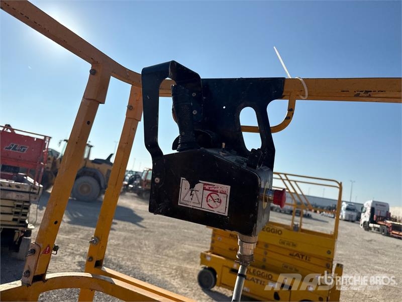 Haulotte Compact 10N Electric Scissor Lift Scissor lifts