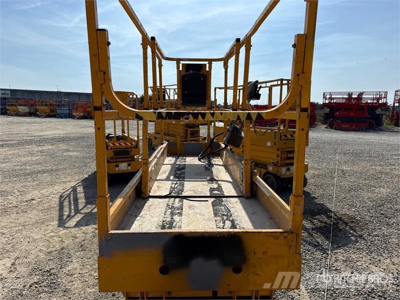 Haulotte Compact 10N Electric Scissor Lift Ollós emelők