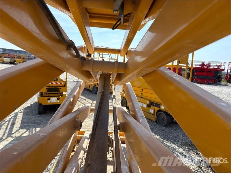 Haulotte Compact 10N Electric Scissor Lift Ollós emelők