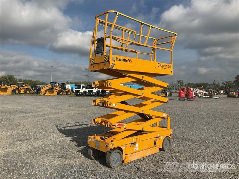 Haulotte COMPACT 10N Electric Scissor Lift Scheren-Arbeitsbühnen