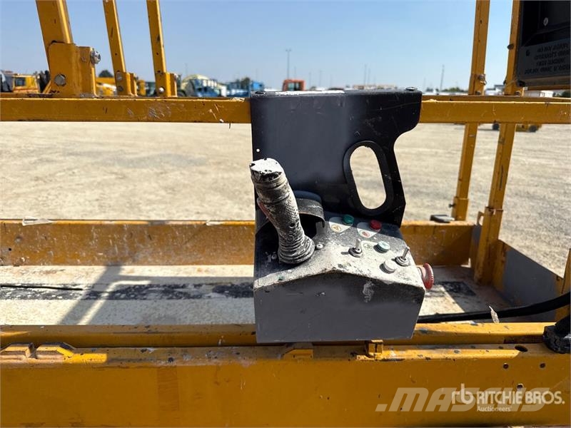 Haulotte Compact 10N Electric Scissor Lift Ollós emelők