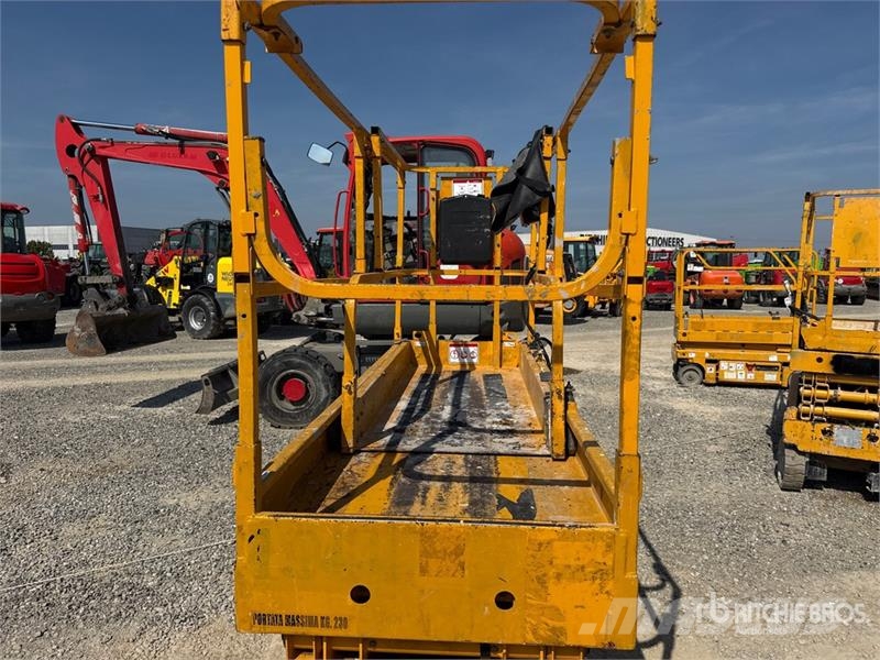 Haulotte Compact 10N Electric Scissor Lift Scheren-Arbeitsbühnen
