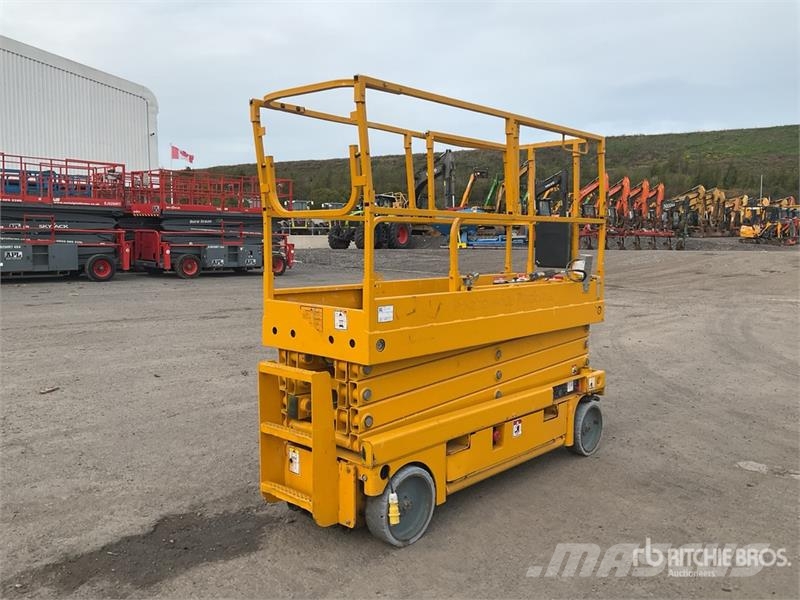Haulotte Compact 10N Electric Scissor Lift Ollós emelők