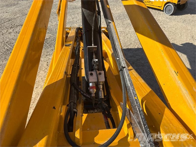 Haulotte Compact 10N Electric Scissor Lift Scissor lifts