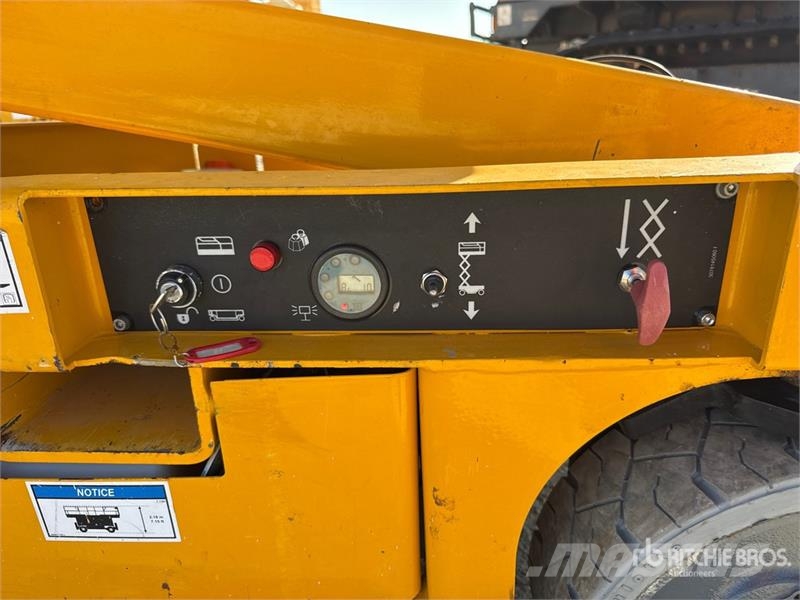 Haulotte Compact 10N Electric Scissor Lift Scissor lifts