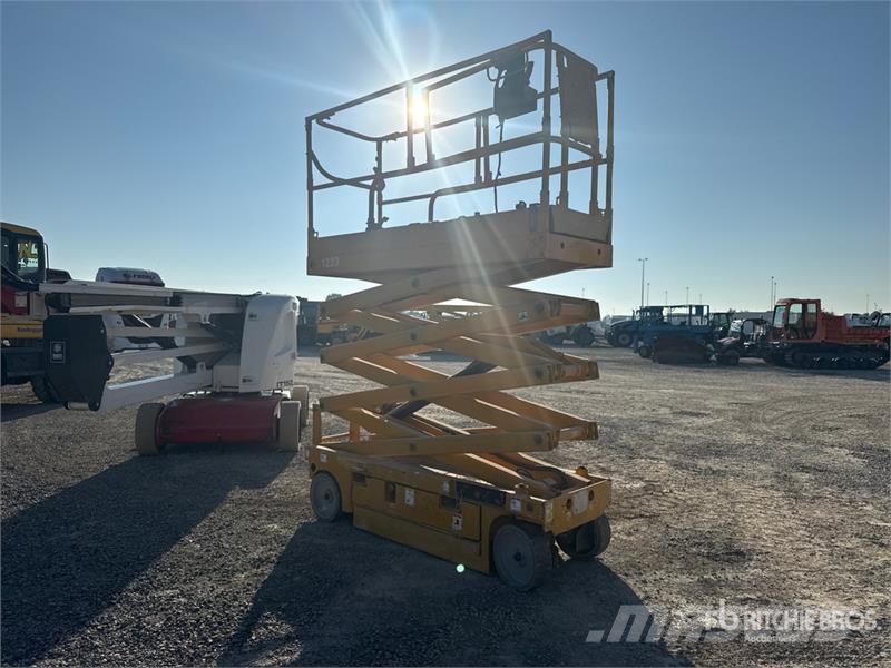 Haulotte Compact 10N Electric Scissor Lift Scissor lifts