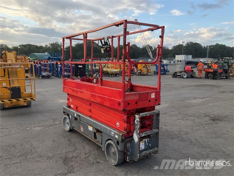 Haulotte Compact 10N Electric Electric Scissor Lift Käärtõstukid