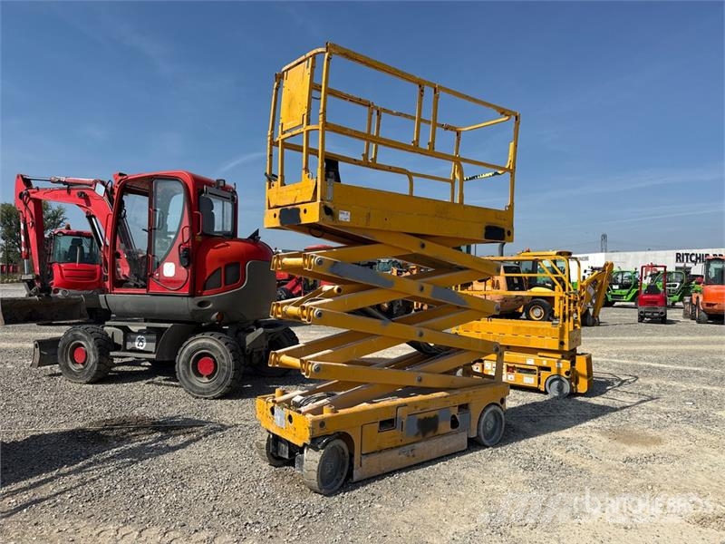 Haulotte Compact 10N Electric Scissor Lift Ollós emelők