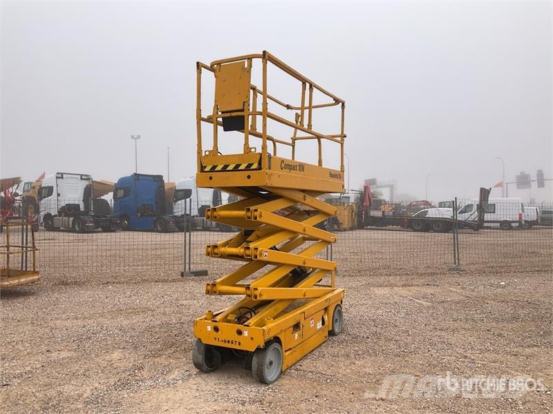 Haulotte Compact 10N Electric Scissor Lift Käärtõstukid