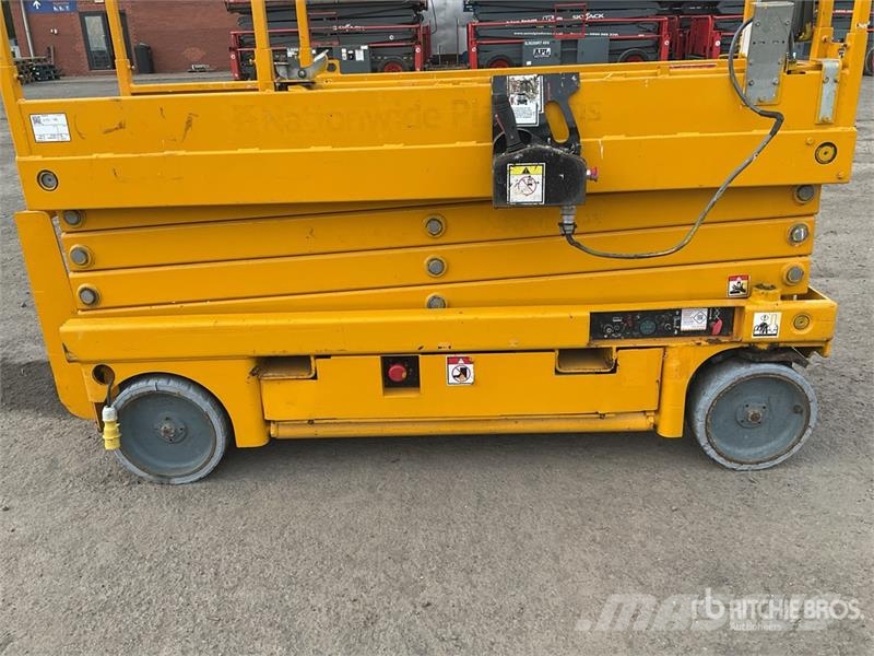 Haulotte Compact 10N Electric Scissor Lift Ollós emelők
