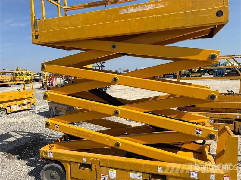 Haulotte Compact 10N Electric Scissor Lift Scheren-Arbeitsbühnen