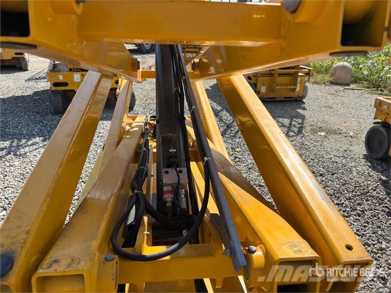 Haulotte Compact 10N Scissor Lift Ανυψωτήρες ψαλιδωτής άρθρωσης