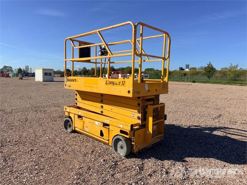 Haulotte Compact 12 Electric Nacelle Ciseau Scissor Lift Nacelle ciseaux