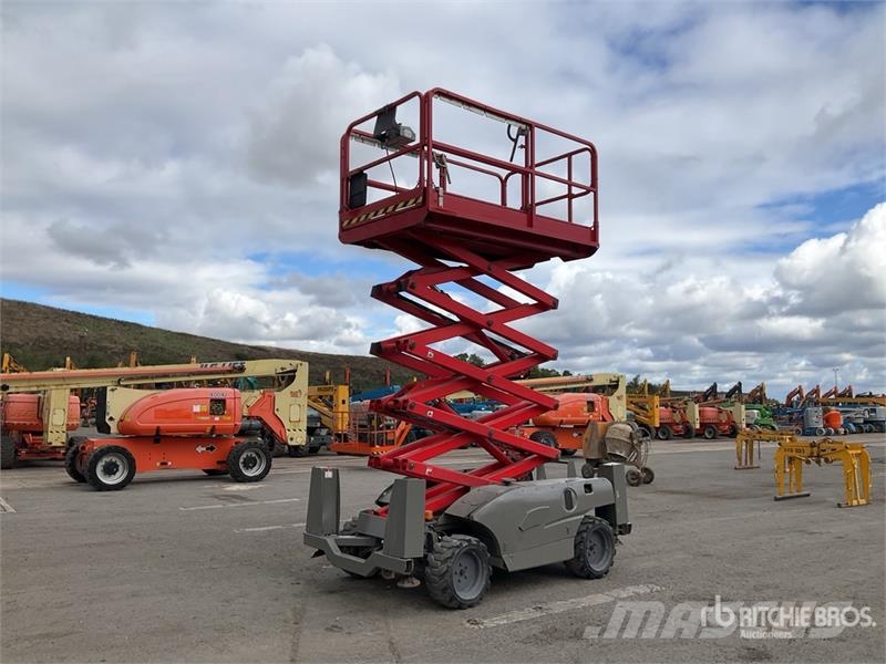 Haulotte Compact 12DX 4x4 Diesel Scissor Lift Scheren-Arbeitsbühnen