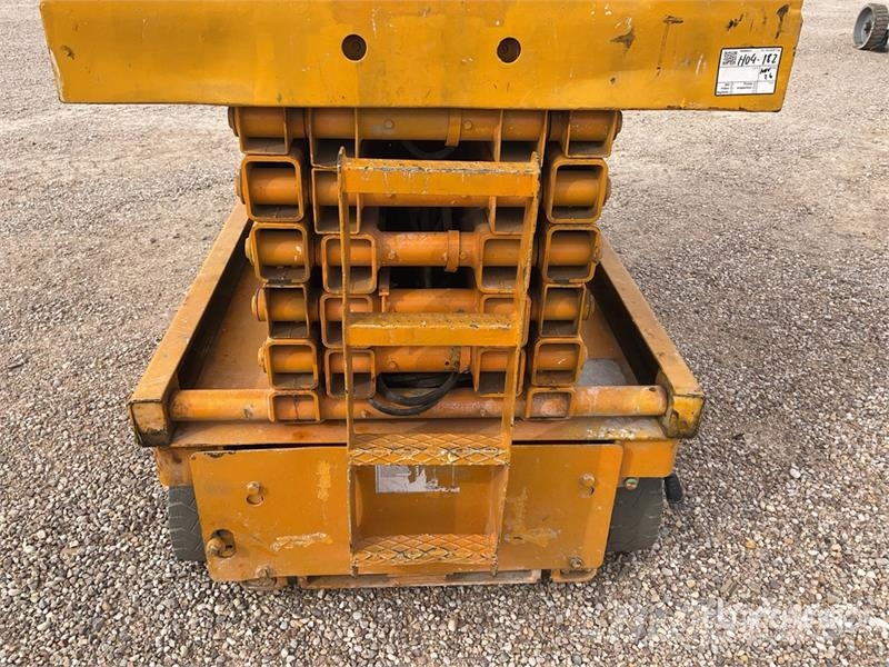 Haulotte Compact 14 Electric Scissor Lift Elevadores de tesoura