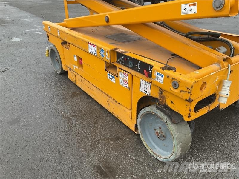 Haulotte Compact 14 Electric Scissor Lift Ножничные подъемники