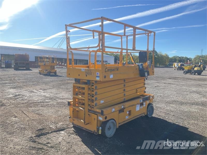Haulotte Compact 14 Electric Scissor Lift Scissor lifts