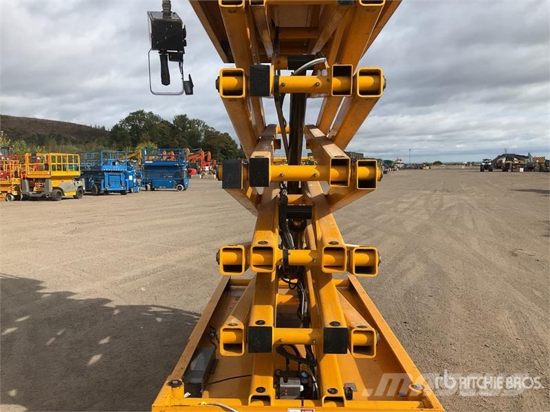 Haulotte Compact 14 Electric Scissor Lift Ollós emelők