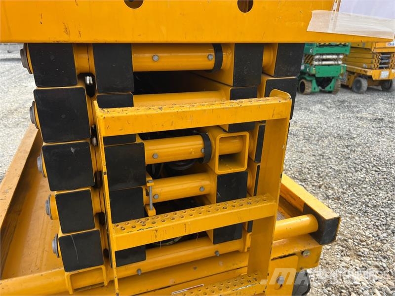 Haulotte Compact 14 Electric Scissor Lift (Inoperable) Piattaforme a pantografo