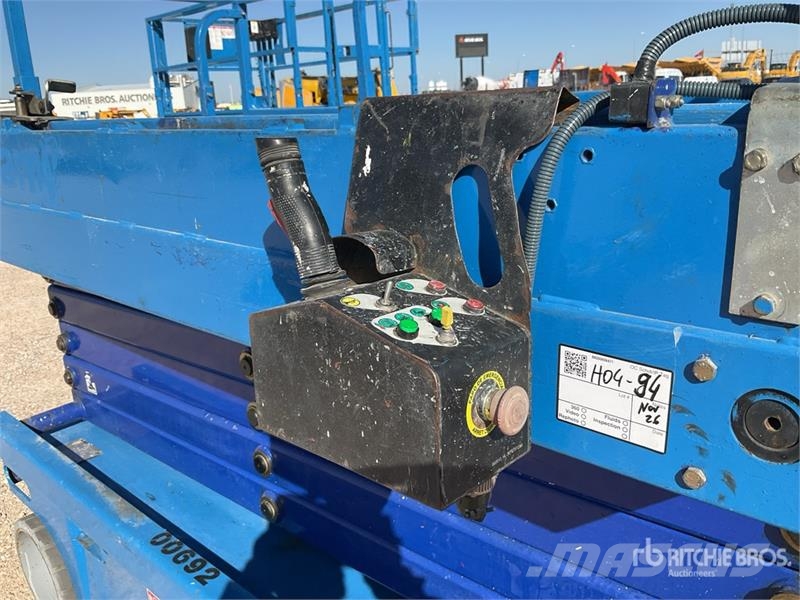 Haulotte Compact 14 Electric Scissor Lift Elevadores de tesoura