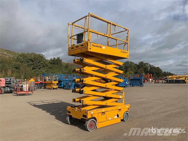Haulotte Compact 14 Electric Scissor Lift Šķerveida pacēlāji