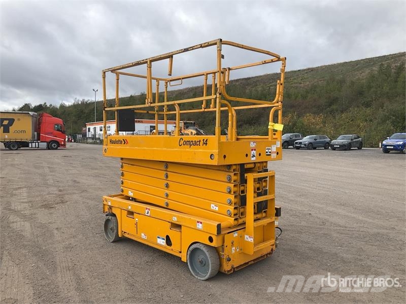 Haulotte Compact 14 Electric Scissor Lift Ollós emelők
