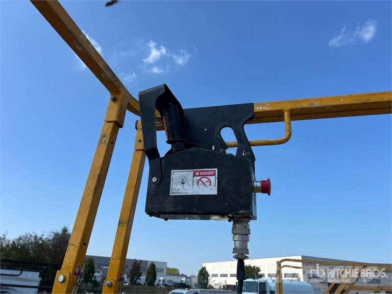 Haulotte Compact 14 Electric Scissor Lift Scheren-Arbeitsbühnen