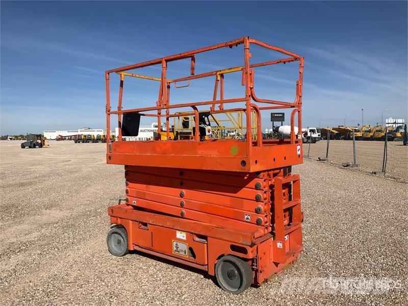 Haulotte Compact 14 Electric Electric Scissor Lift (Inopera Elevadores de tesoura