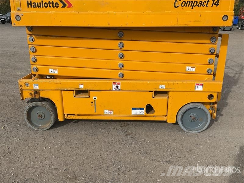 Haulotte Compact 14 Electric Scissor Lift Ollós emelők