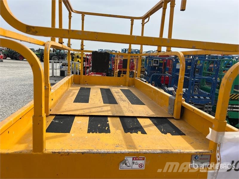 Haulotte Compact 14 Electric Scissor Lift (Inoperable) Piattaforme a pantografo