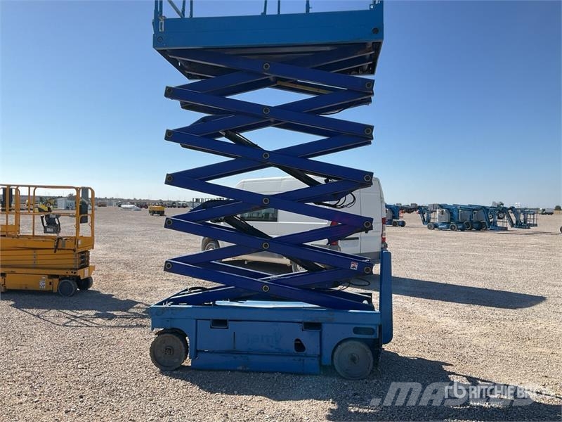 Haulotte Compact 14 Electric Scissor Lift Elevadores de tesoura