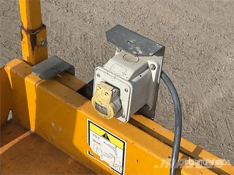 Haulotte Compact 14 Electric Scissor Lift Šķerveida pacēlāji
