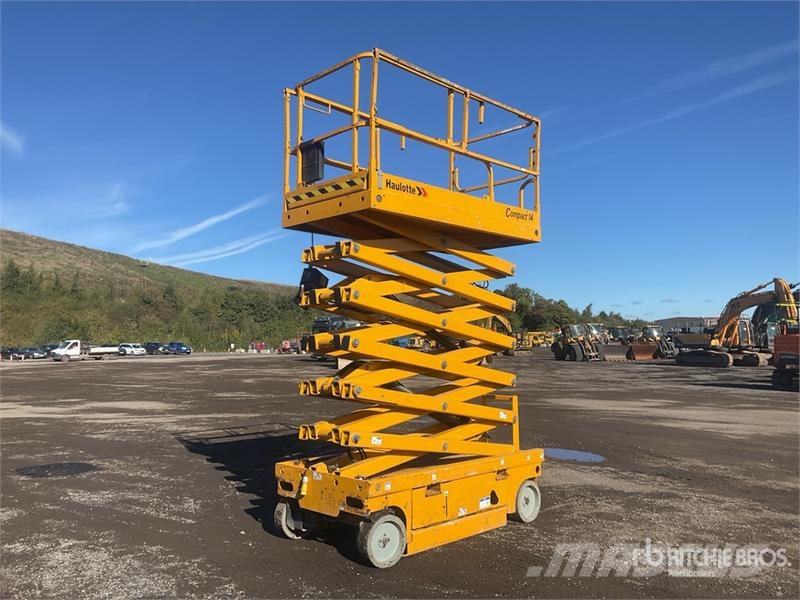 Haulotte Compact 14 Electric Scissor Lift Scissor lifts
