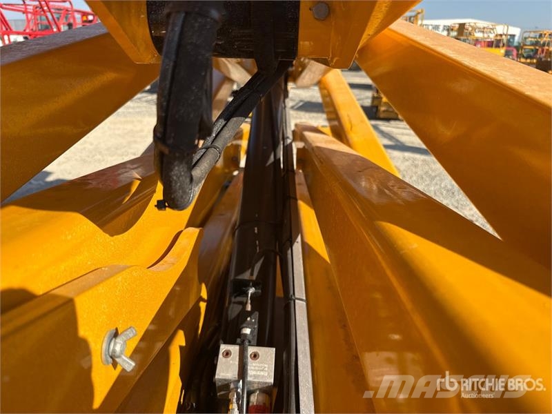 Haulotte Compact 14 Electric Scissor Lift Scissor lifts
