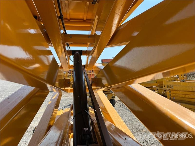 Haulotte Compact 14 Electric Scissor Lift Ανυψωτήρες ψαλιδωτής άρθρωσης