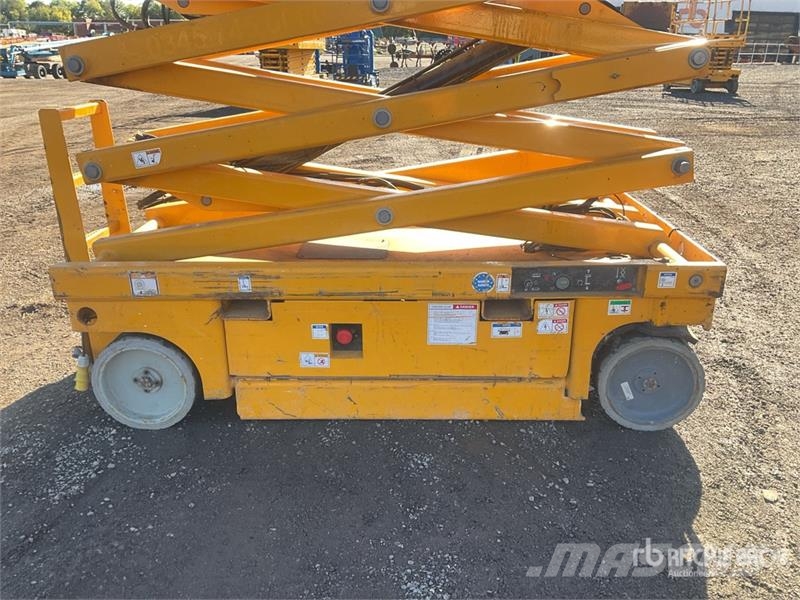 Haulotte Compact 14 Electric Scissor Lift Scissor lifts