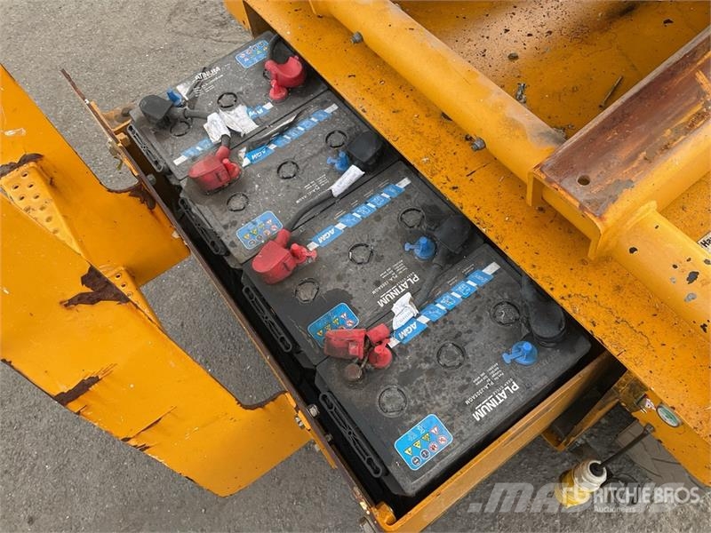 Haulotte COMPACT 14 Electric Scissor Lift Scissor lifts
