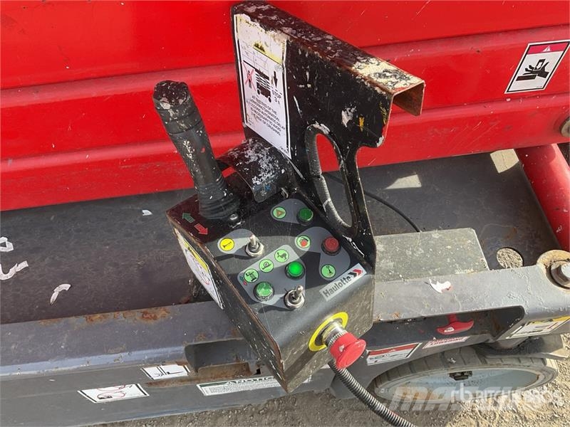 Haulotte Compact 14 Electric Scissor Lift Scissor lifts