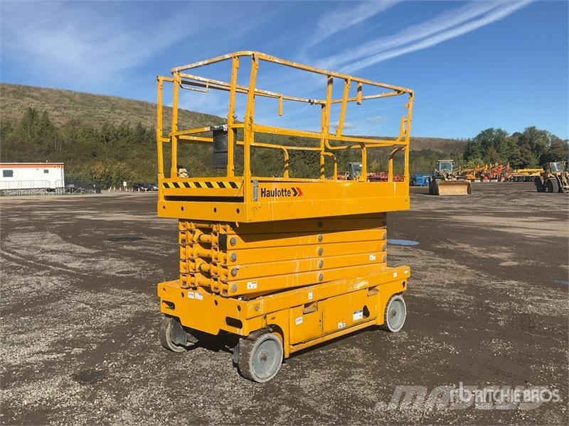 Haulotte Compact 14 Electric Scissor Lift Scissor lifts