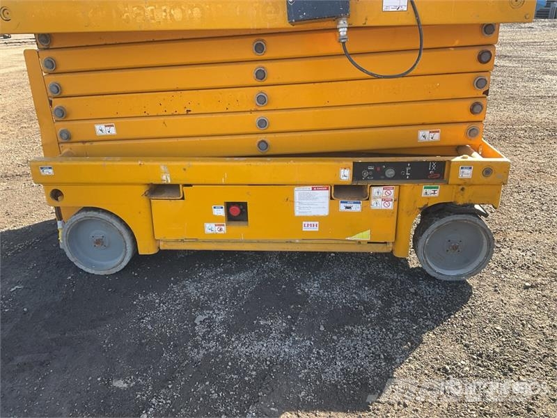 Haulotte Compact 14 Electric Scissor Lift Scissor lifts