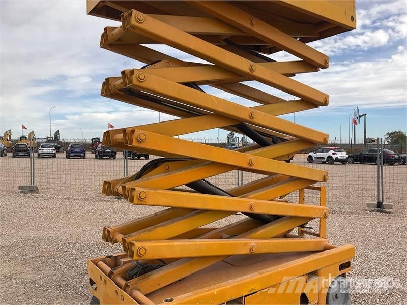 Haulotte Compact 14 Electric Scissor Lift Elevadores de tesoura