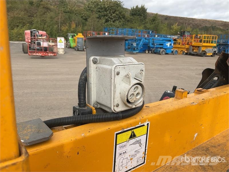 Haulotte Compact 14 Electric Scissor Lift Ollós emelők