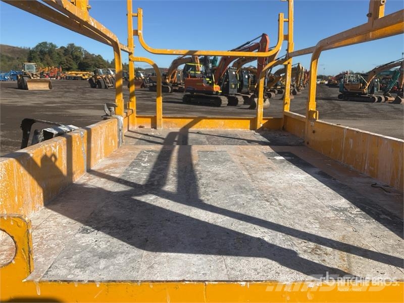 Haulotte Compact 14 Electric Scissor Lift Scissor lifts