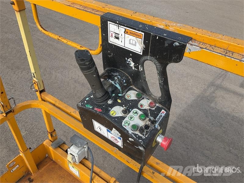 Haulotte Compact 14 Electric Scissor Lift Šķerveida pacēlāji
