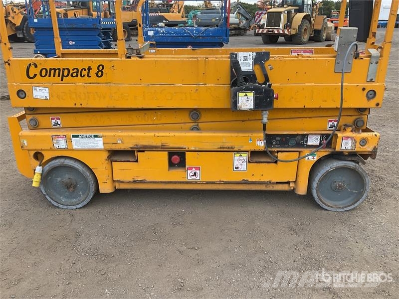 Haulotte Compact 8 Electric Scissor Lift Scissor lifts
