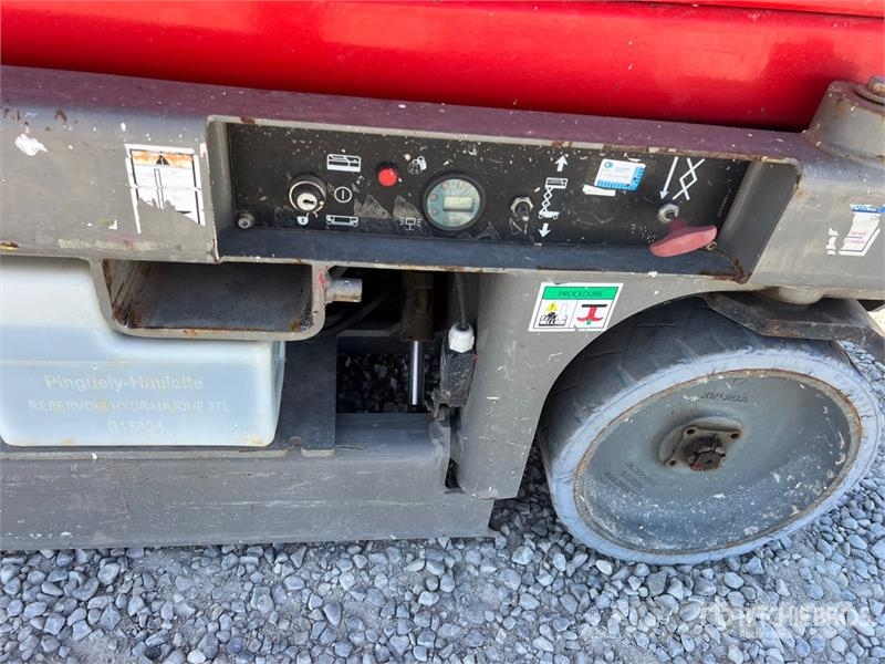 Haulotte Compact 8 Electric Scissor Lift (Inoperable) Nacelle ciseaux