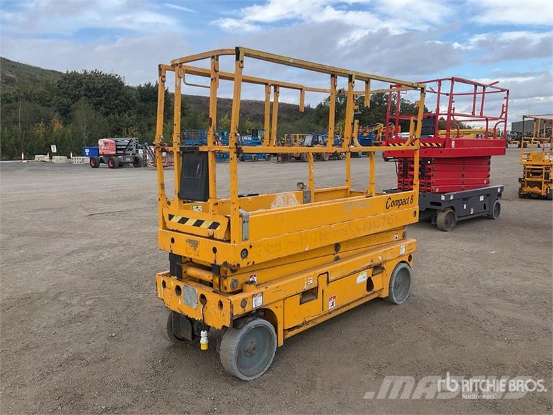 Haulotte Compact 8 Electric Scissor Lift Scissor lifts