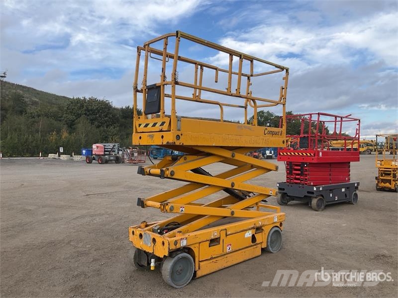 Haulotte Compact 8 Electric Scissor Lift Scissor lifts