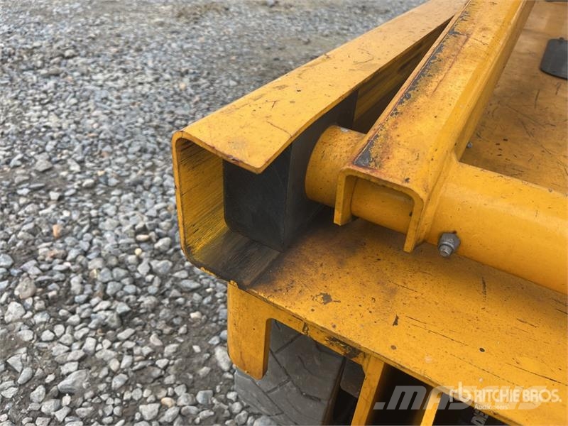 Haulotte COMPACT 8CU Electric Scissor Lift Schaarhoogwerkers