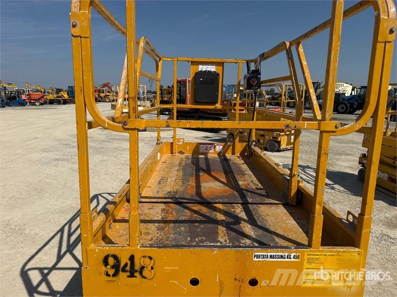 Haulotte Compact 8W Electric Scissor Lift Scheren-Arbeitsbühnen